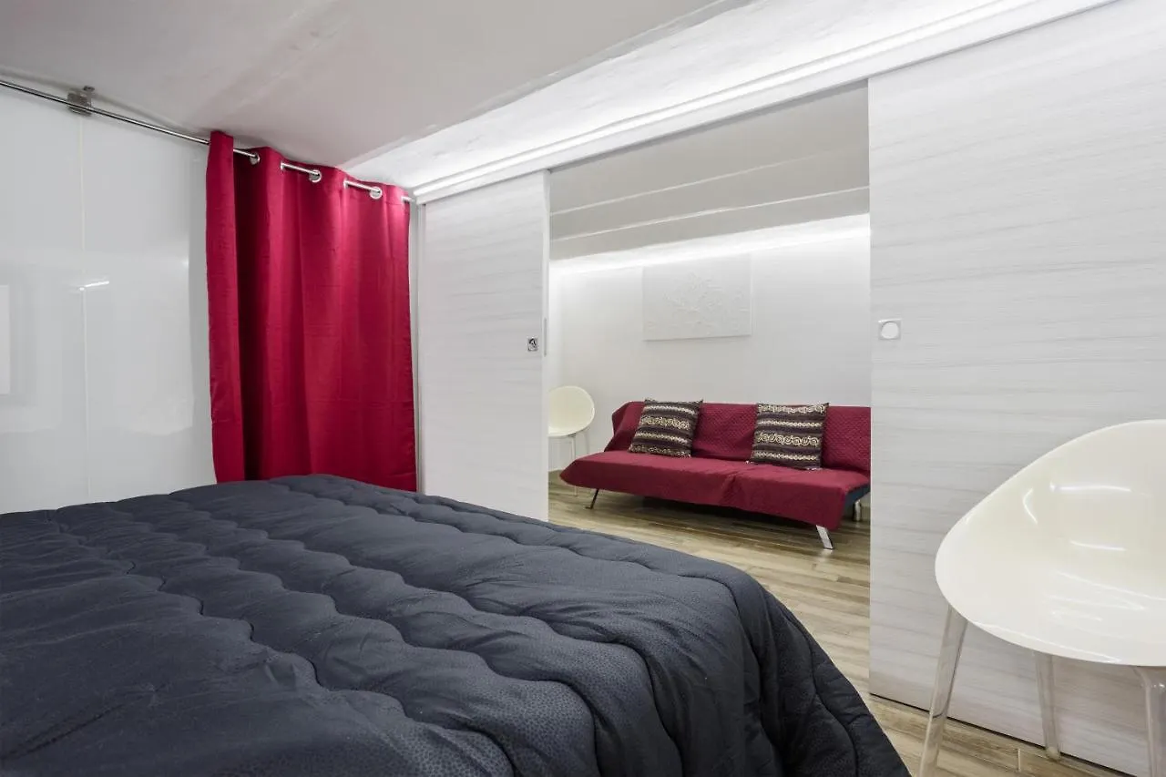 Calypso Il Binario Apartment Palermo 0*,  Włochy